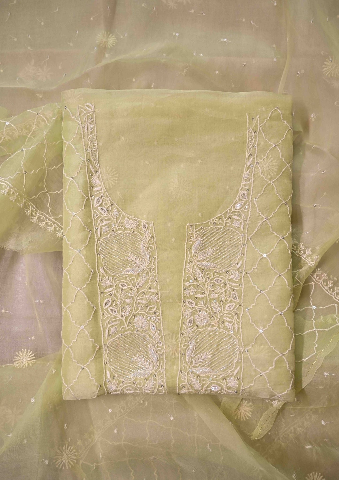 Women's Handcrafted Organza Unstitsched Kurta And Dupatta Set - SC78172